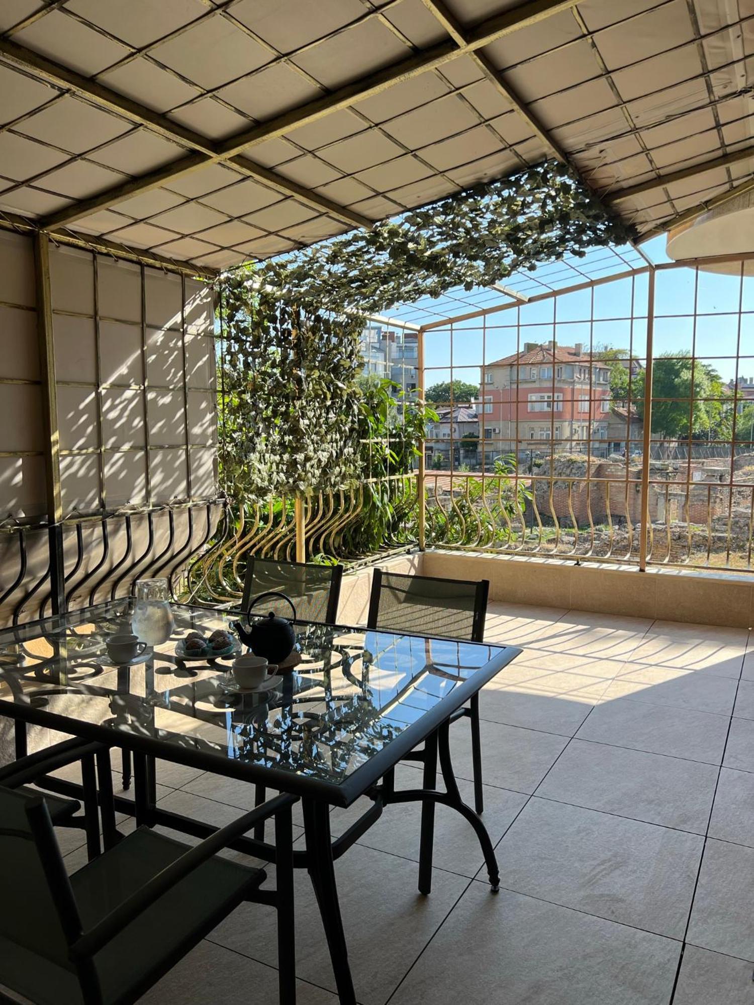 Roman Thermae 2Bdrm Sunny Apartment Varna Exterior foto